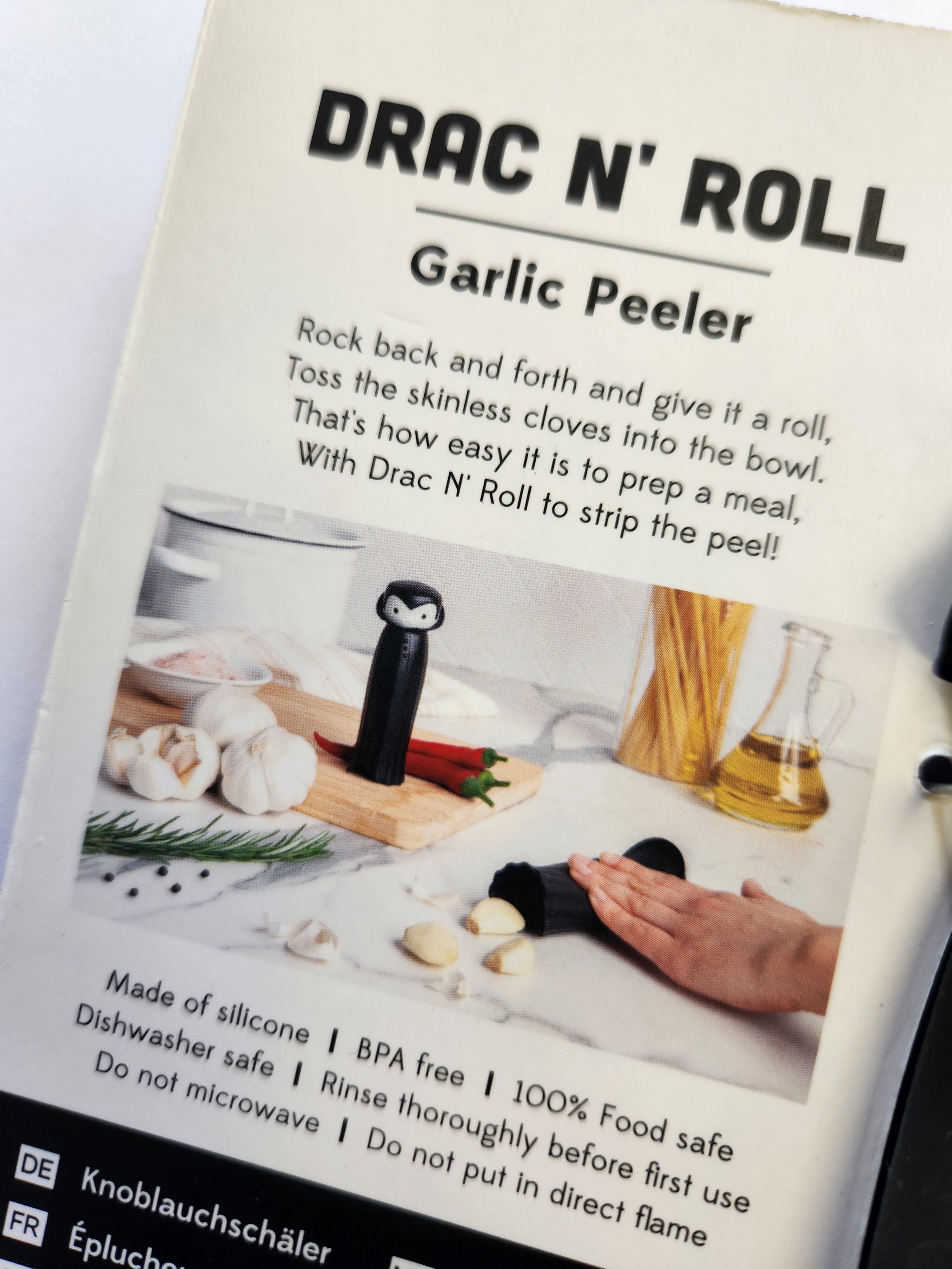 Drac N Roll - garlic peeler