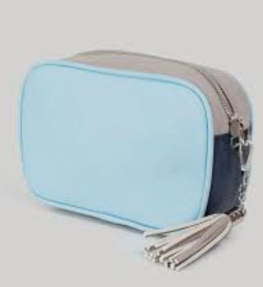 Cross body box purse